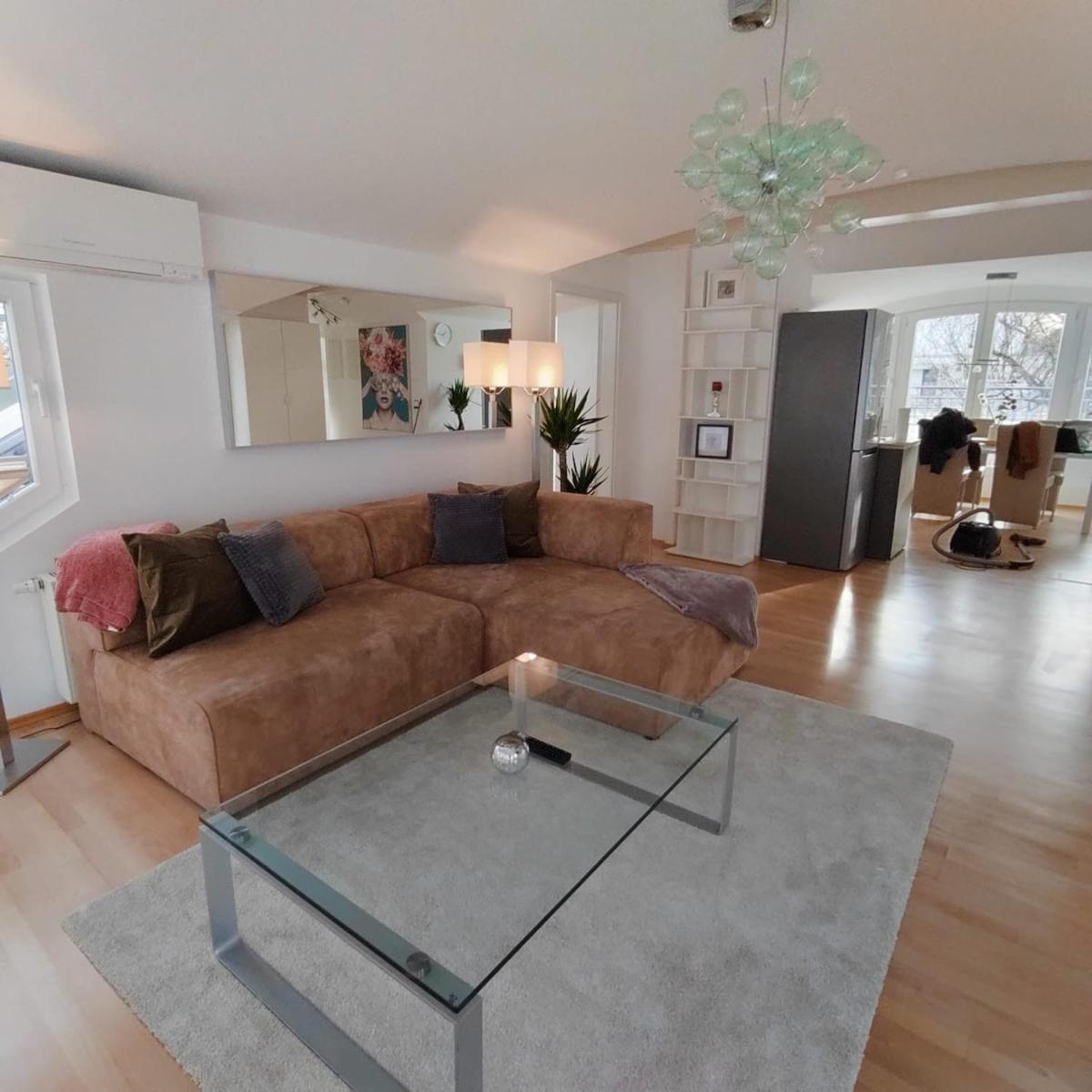 Apartment Wolfratshauserstrasse München